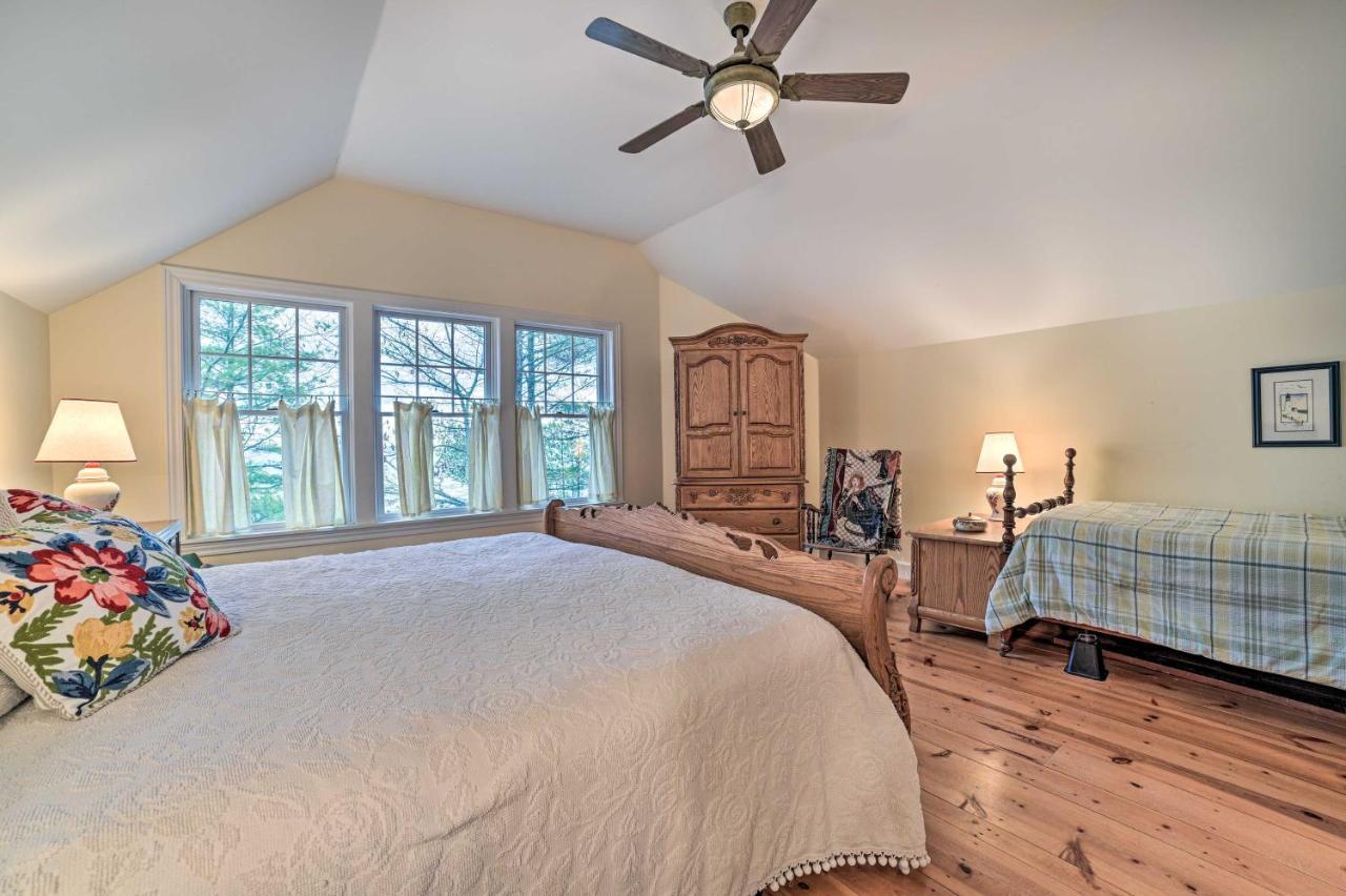 Waterfront Cheboygan Home With Fire Pit מראה חיצוני תמונה